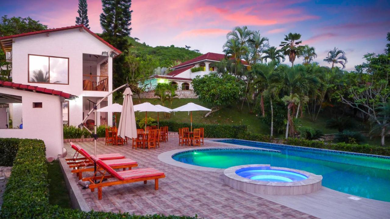 Sunset Gardens Villa Olon Exterior photo